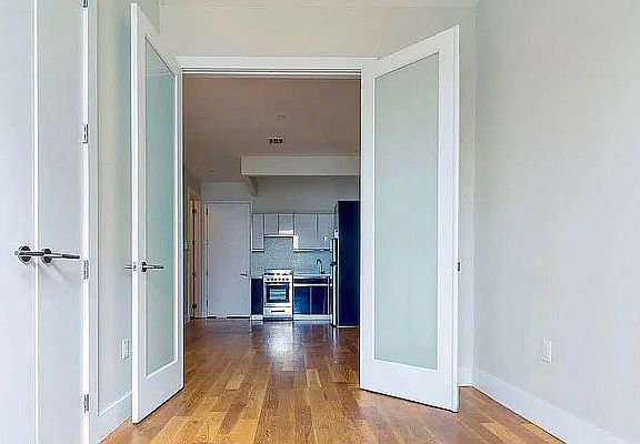 4th image of 751 De Kalb Ave #2H