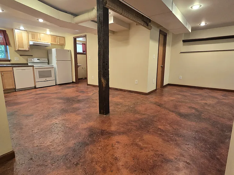555 N Simpson St #3 — Photo 6