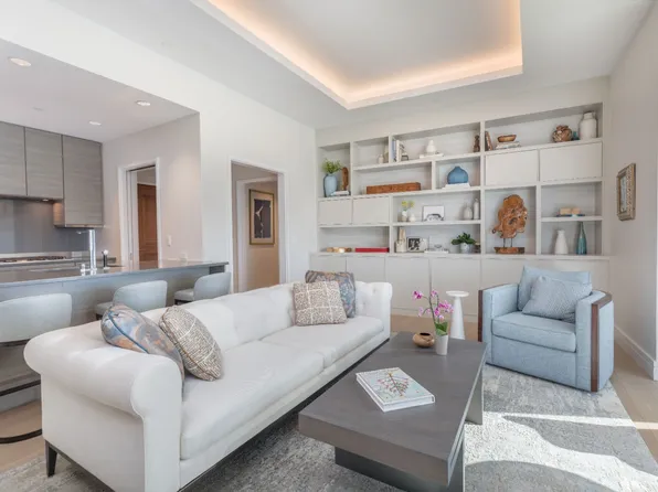 1 Dalton St #3704, Boston, MA 02115