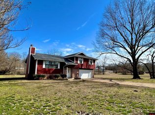 1605 Meadowbrook Dr, Mountain Home, AR 72653