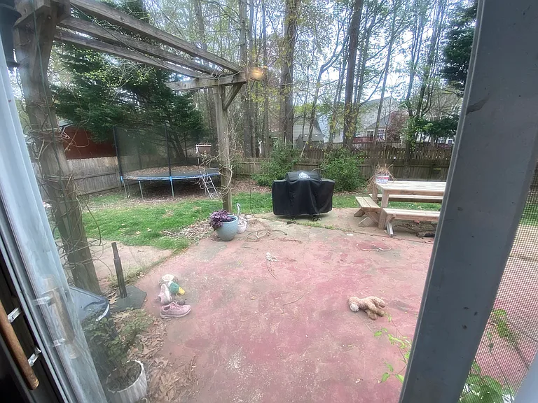 3904 Saint Marys Cir — Photo 34