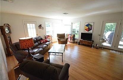4th image of 10605 Willowisp Dr