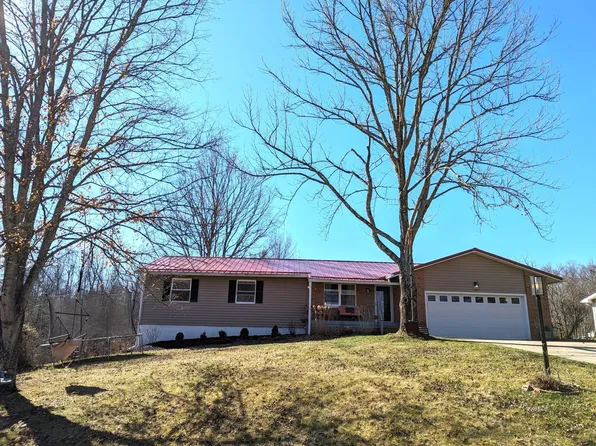 192 Louise Ln, Athens, OH 45701