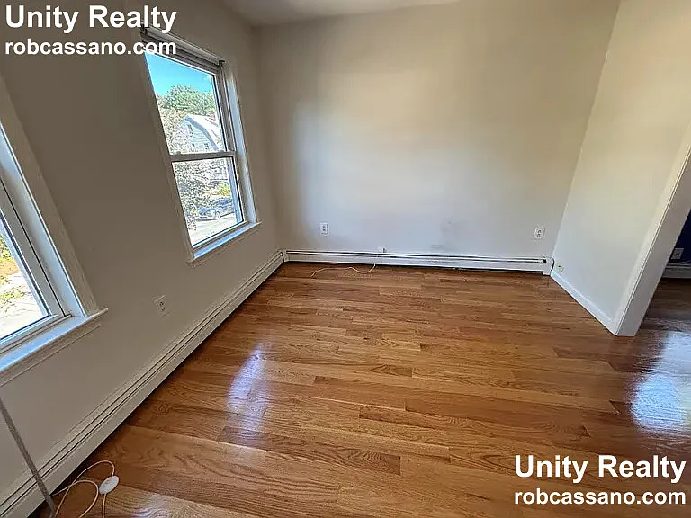 9A Irving St — Photo 18