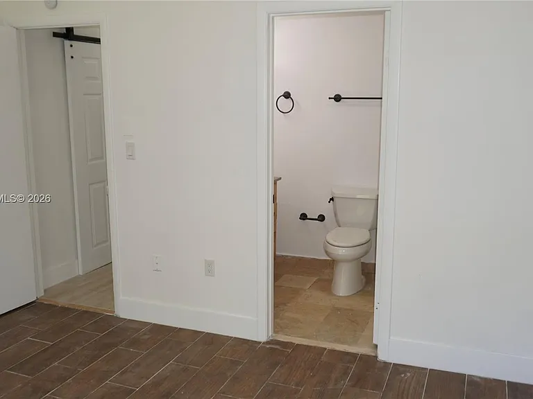 10722 La Placida Dr #9-B2 — Photo 24