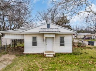 817 M St NW, Ardmore, OK 73401