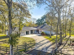 433 Mackhank Rd, Boling, TX 77420