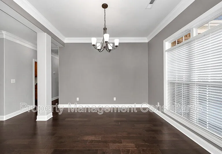 108 Blackwood Dr NW — Photo 7