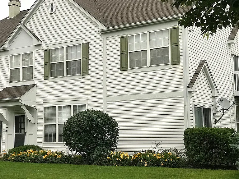 2880 Stonewater Dr — Photo 28