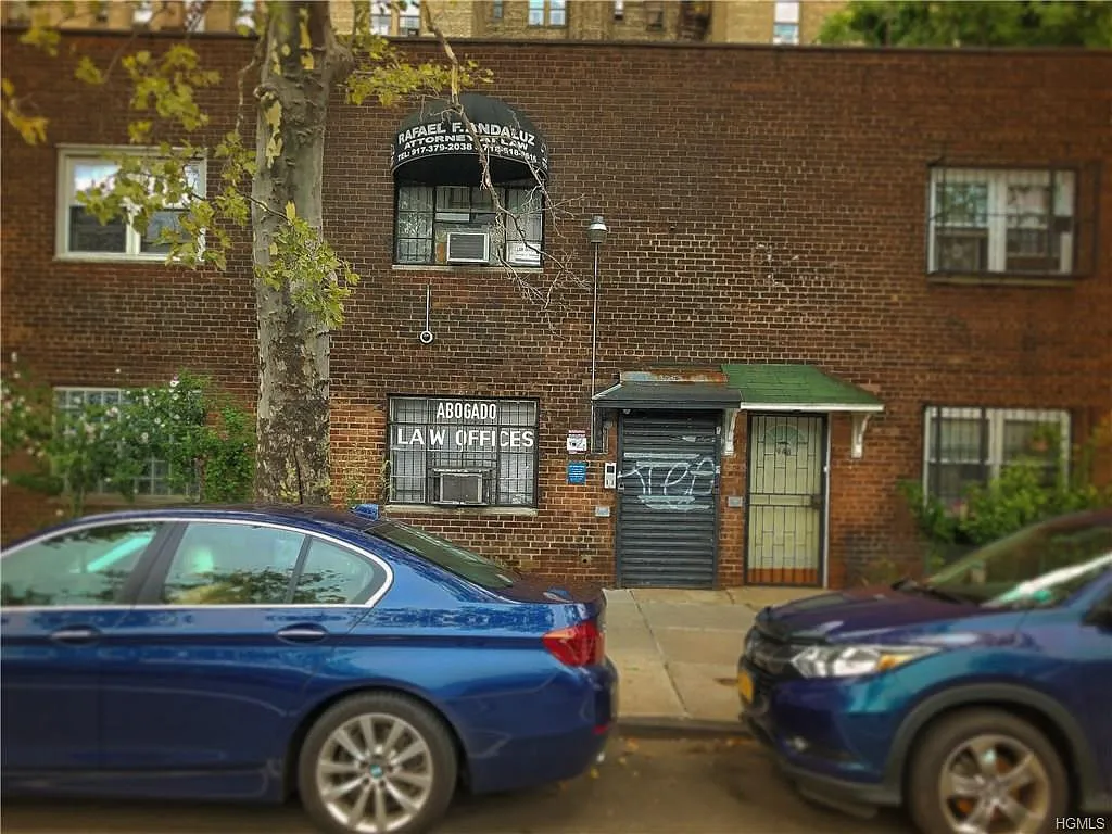950 Gerard Ave photo 1