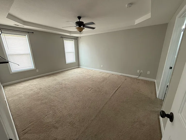 109 Pembury Way — Photo 32