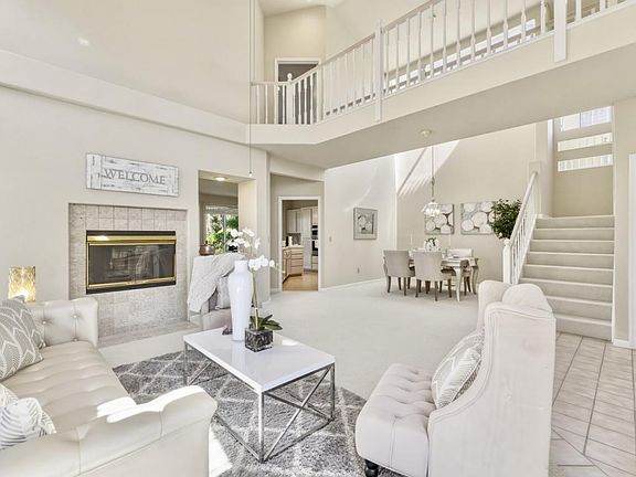 5th image of 2595 Cherry Hills Dr