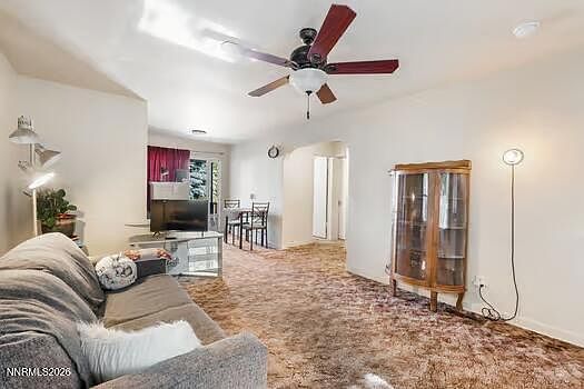 4th image of 645 Stanford Way