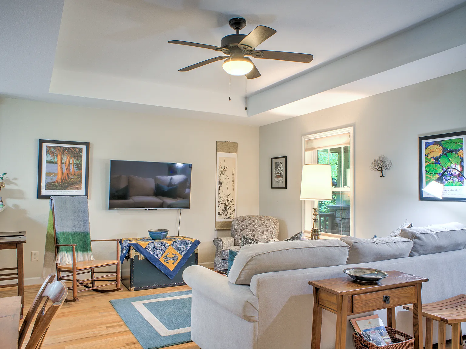 3 bed, 1346 sqft, $2,500 — Photo 4