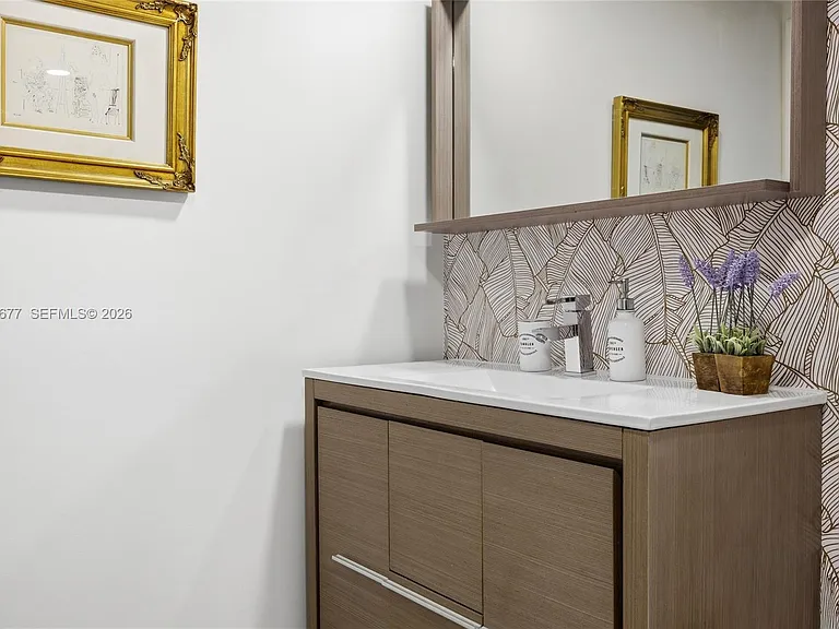 31 SE 5th St #2410 — Photo 38