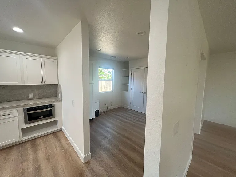 4177 Villa Dr — Photo 19