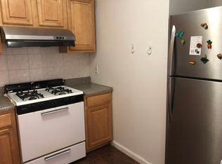 11409 14th Rd, College Point, NY 11356