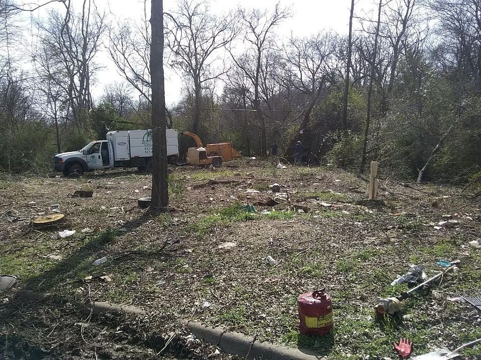 2nd image of 1344 E Fogg St