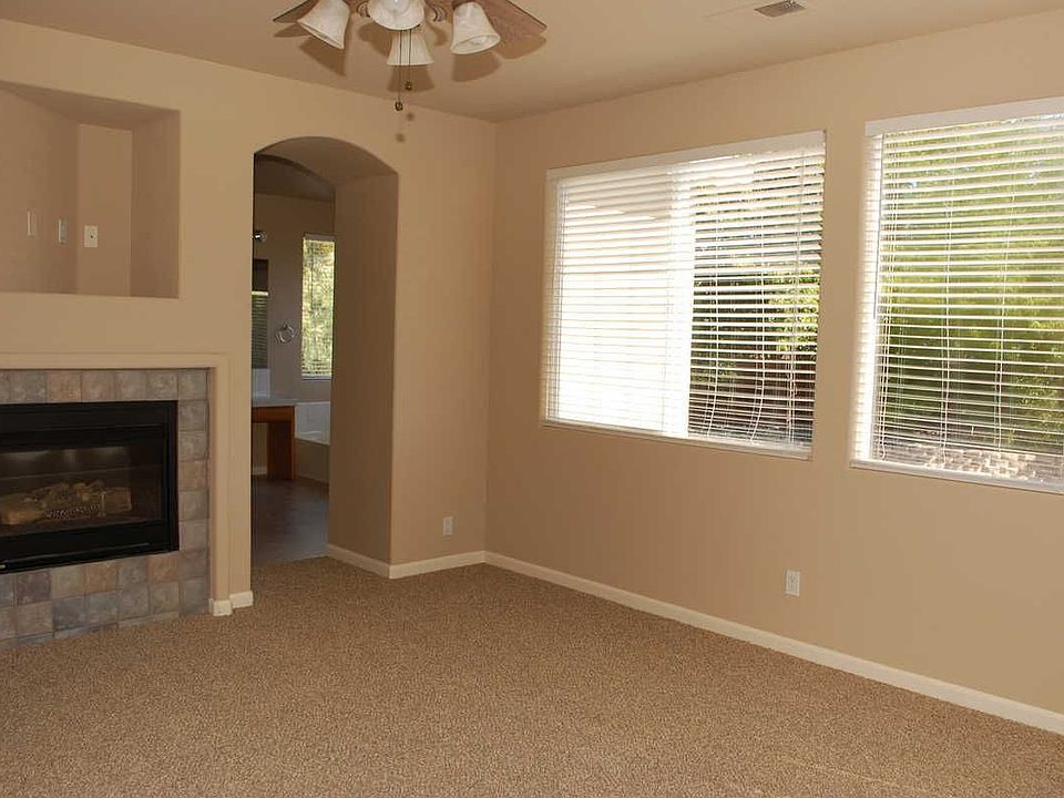2nd image of 1511 Liberty Ct