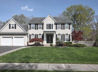 1517 Forrest Trail Cir, Toms River, NJ 08753