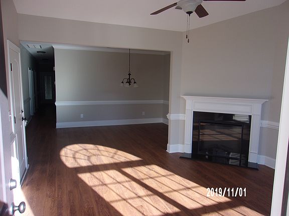 2nd image of 3316 Ellsworth Dr