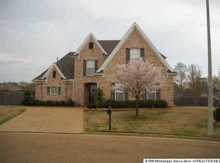 1472 Notting Hill Cv E, Hernando, MS 38632