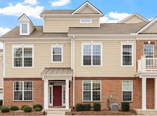 10530 Sablewood Dr #215, Raleigh, NC 27617