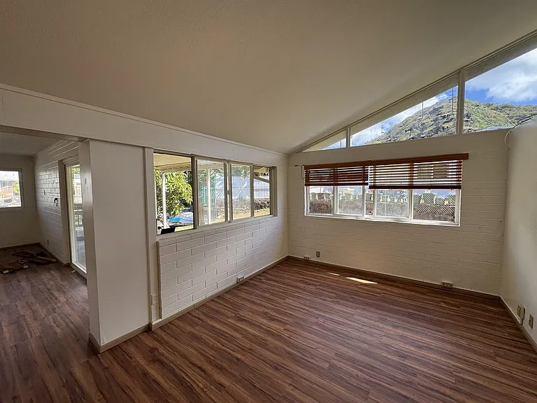 6270 Upolo Pl — Photo 38
