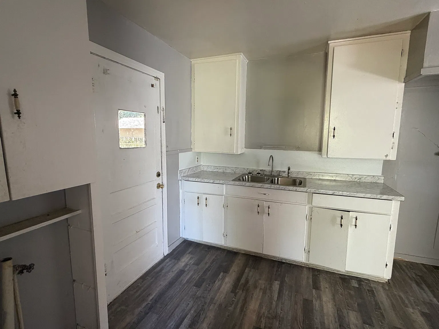 2 bed, 975 sqft, $600 — Photo 3