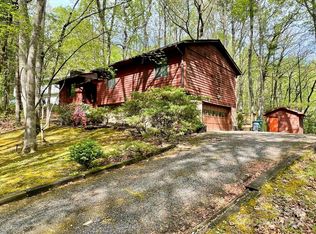 10 Mayfair Pl, Arden, NC 28704