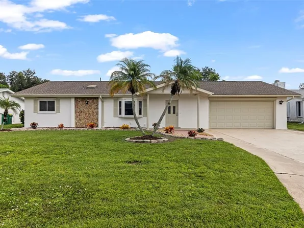 2434 Lake View Blvd, Pt Charlotte, FL 33948