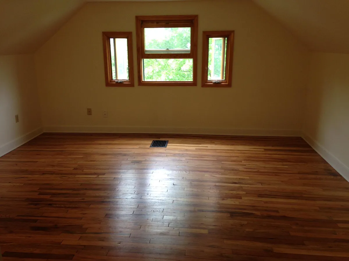 Building Photo - 817 N 48th St #7