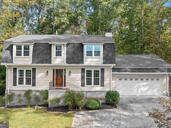 4586 Hunting Hound Ln, Marietta, GA 30062