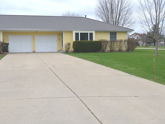 3rd image of 2547 N 4645th Rd #B
