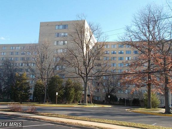 2nd image of 6621 Wakefield Dr Suite 113