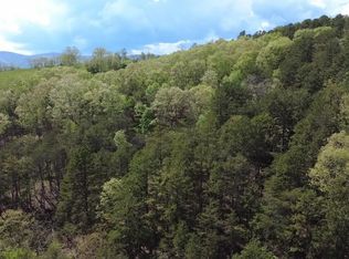 33 Johns Creek Rd, New Castle, VA 24127