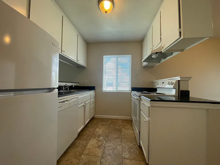 5630 Odea Dr — Photo 3