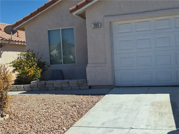 705 Alecandro Daniel Ave, North Las Vegas, NV 89031