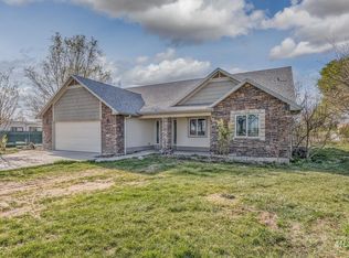 2407 E Locust Ln, Nampa, ID 83686