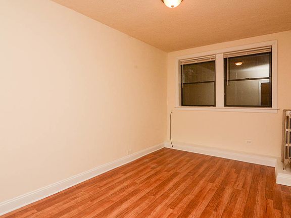 4th image of 1742 N Humboldt Blvd #D401