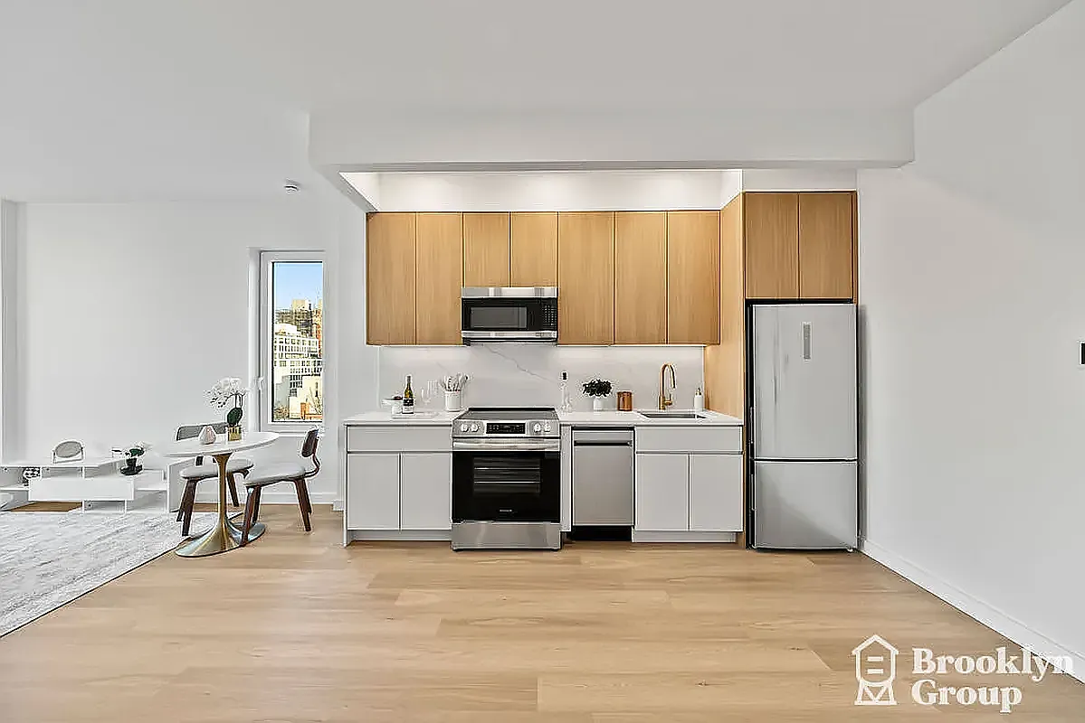 556 Baltic Street — Photo 3