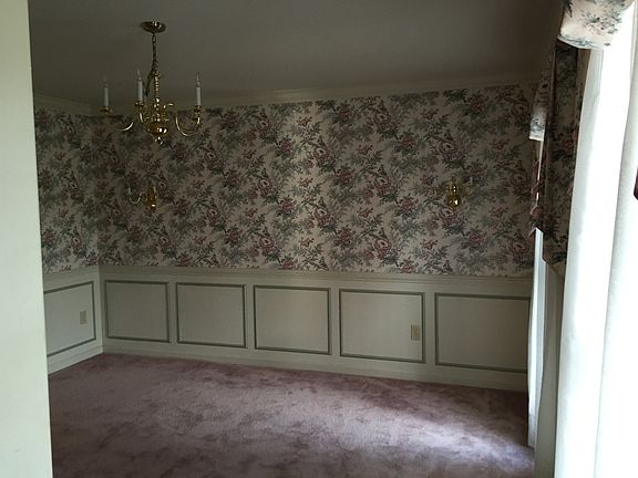 4th image of 7302 Rosewood Manor Ln