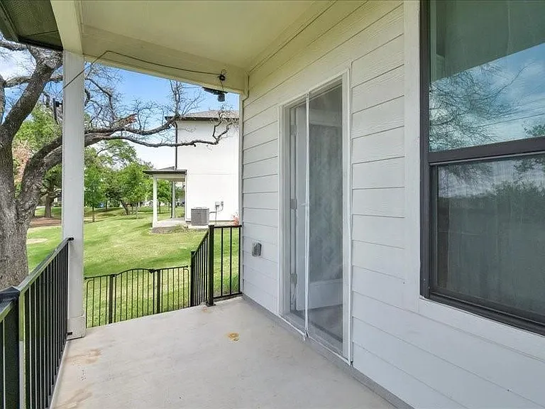 12405 Maypole Bnd — Photo 10
