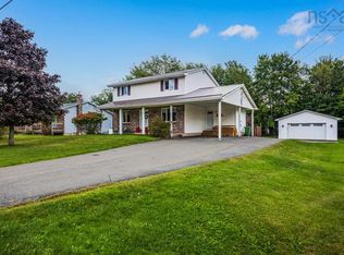 122 Meadowland Ave, Colchester, NS B2N 6J9