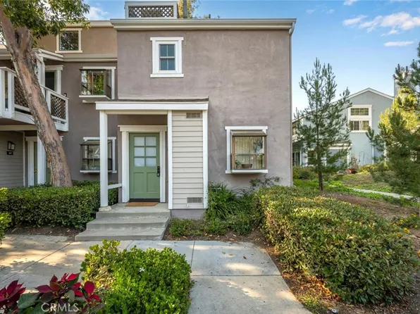 700 E Lake Dr Unit 10, Orange, CA 92866