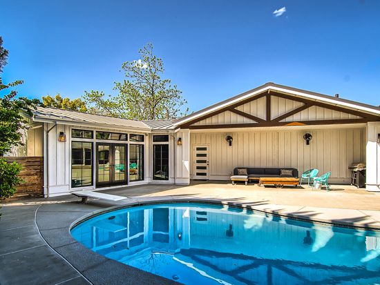 900 Sierra Vista Dr, Redding, CA 96001
