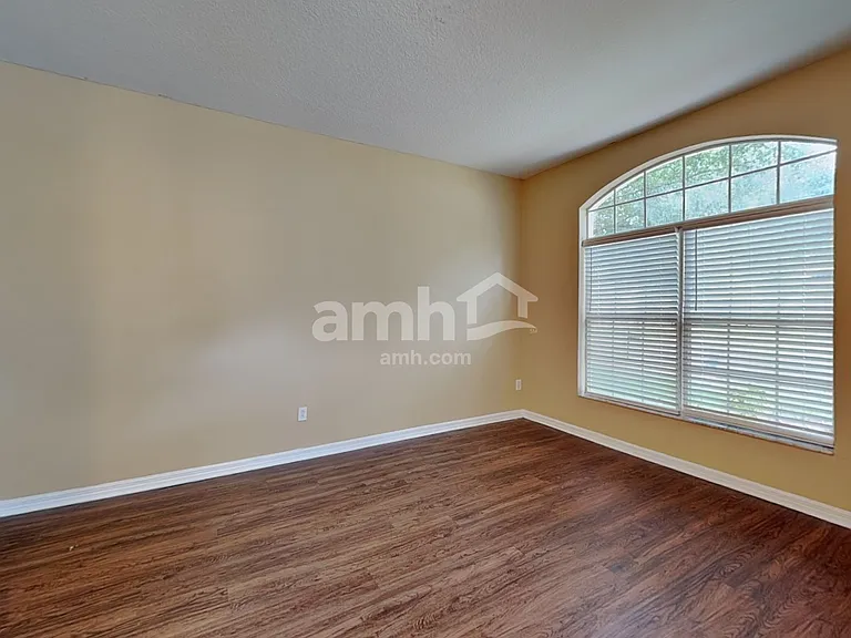1309 Kintla Rd — Photo 8