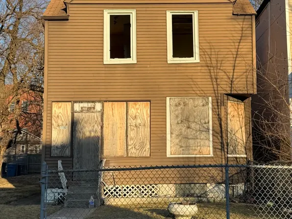 11931 S Wallace St, Chicago, IL 60628