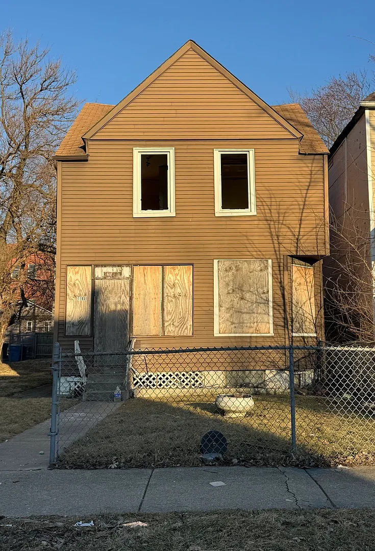 11931 S Wallace St photo 1