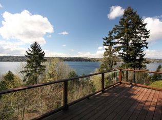 8424 W Mercer Way, Mercer Island, WA 98040